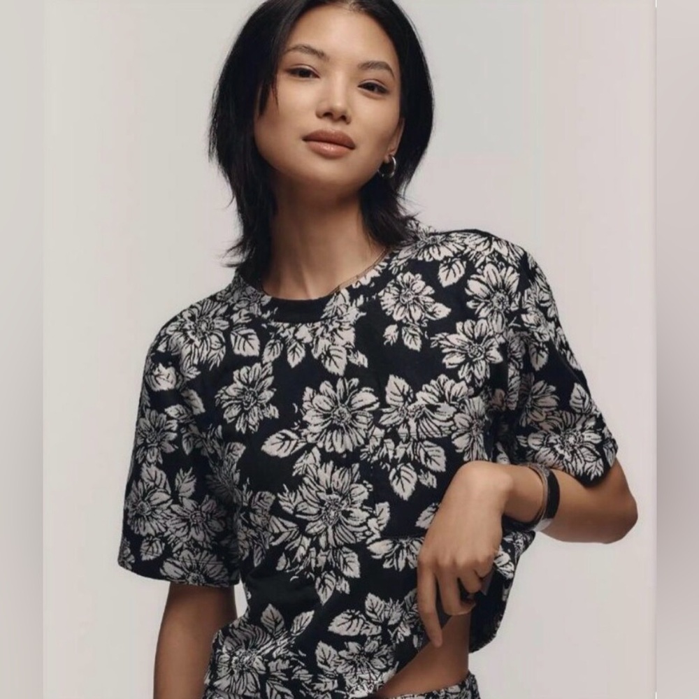 Maeve by Anthropologie Floral Jacquard-Style Blouse - Navy and White- Size M